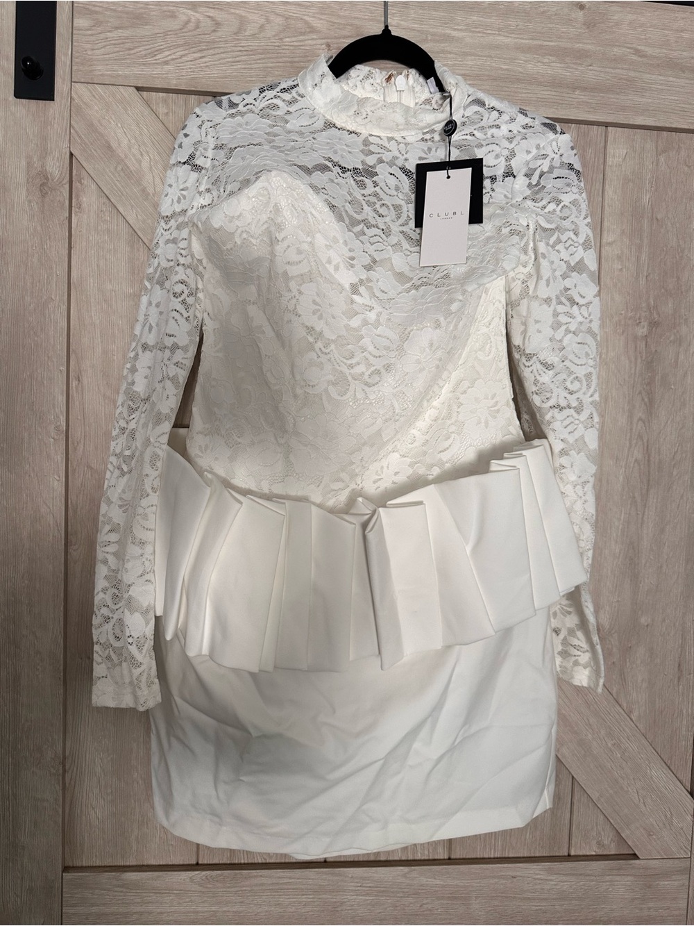 Club L London White Lace Long-Sleeve Peplum Mini Dress